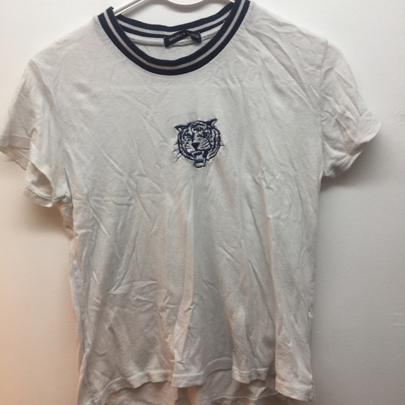 brandy melville tiger shirt